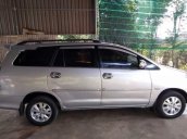 Bán xe Toyota Innova đời 2010, màu bạc