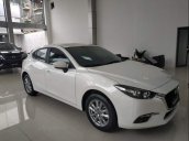 Cần bán xe Mazda 3 sản xuất năm 2019, màu trắng, giá 664tr