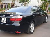 Cần bán gấp Toyota Camry 2.5Q sản xuất 2015, mẫu mới, số tự động, máy xăng, màu đen, đã đi 60000 km