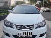 Bán Hyundai Avante 1.6 AT sản xuất năm 2014, màu trắng, xe đẹp