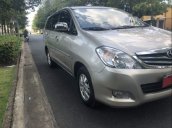 Bán ô tô Toyota Innova đời 2010, màu vàng còn mới