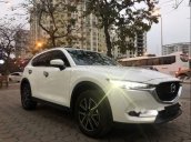 Cần bán gấp Mazda CX 5 2.5 sản xuất 2018, màu trắng, 990 triệu