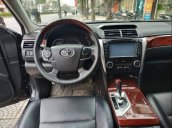 Bán xe Toyota Camry 2.0E năm sản xuất 2015, màu đen, 865tr