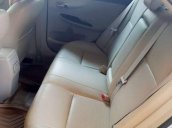 Cần bán gấp Toyota Corolla altis 1.8 năm 2013, màu bạc