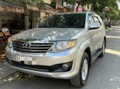 Bán Toyota Fortuner V năm sản xuất 2014, chính chủ