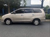 Bán ô tô Toyota Innova đời 2010, màu vàng còn mới