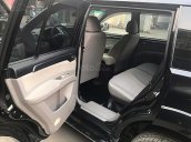 Cần bán gấp Mitsubishi Pajero năm 2017, màu đen xe gia đình