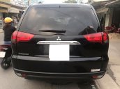 Cần bán gấp Mitsubishi Pajero năm 2017, màu đen xe gia đình