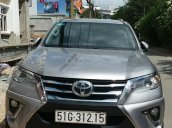 Bán Toyota Fortuner sản xuất năm 2017, màu bạc, nhập khẩu nguyên chiếc ít sử dụng