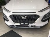 Bán xe Hyundai Kona đời 2018, màu trắng giá cạnh tranh