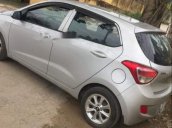 Cần bán lại xe Hyundai Grand i10 đời 2014, màu bạc, nhập khẩu xe gia đình