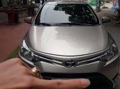 Bán Toyota Vios 2017, màu bạc số sàn