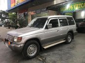 Cần bán Mitsubishi Pajero 3.0 đời 2001, màu bạc giá cạnh tranh