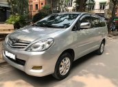 Bán Toyota Innova G năm sản xuất 2010, màu bạc