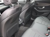 Bán Mercedes C200 đăng kí 2018, màu đen, hộp số 9 cấp, call 0934299699, chính hãng xuất hóa đơn cao