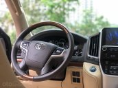 Cần bán Toyota Land Cruiser VX 5.7 2016, màu đen, xe nhập tuyệt đẹp