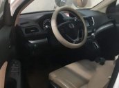 Bán Honda CR V 2.0 năm sản xuất 2015, màu trắng xe gia đình