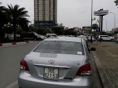 Ban xe Toyota Vios E đời 2009, số tay, mày xăng, màu bạc, odo 86000 km