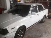 Cần bán lại xe Toyota Corolla sản xuất 1982, màu trắng, nhập khẩu, giá rẻ