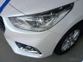 Bán Hyundai Accent 2018 mới 100%, số tự động, động cơ 1.4L, màu trắng, lắp ráp trong nước