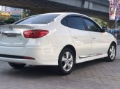 Bán ô tô Hyundai Avante 1.6 AT năm sản xuất 2011, màu trắng