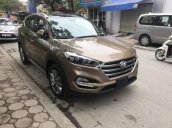 Bán ô tô Hyundai Tucson máy xăng tiêu chuẩn đời 2019, giá thấp, giao nhanh