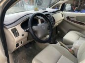 Bán xe Toyota Innova G đời 2006, màu bạc, nhập khẩu nguyên chiếc chính chủ