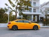 Bán Honda Civic 1.5 Turbo sản xuất 2017, màu trắng, nhập khẩu