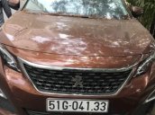 Cần bán xe Peugeot 3008 2018, màu nâu