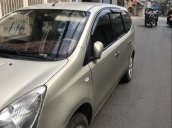 Bán ô tô Nissan Grand livina sản xuất năm 2011, màu vàng, chính chủ giá cạnh tranh