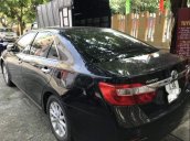 Bán Toyota Camry sản xuất năm 2014, màu đen chính chủ