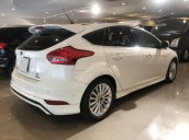 Bán xe Ford Focus 1.5L Ecoboost 2017, xe đi 9000 km, hỗ trợ trả góp ngân hàng