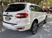 Bán Ford Everest 2.0L Biturbo đi lướt 2018, hỗ trợ trả góp ngân hàng