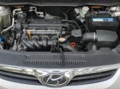 Cần bán gấp Hyundai i20 đời 2011, màu bạc, nhập khẩu còn mới, 319 triệu