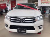 Bán xe Toyota Hilux đời 2019, màu trắng, xe nhập