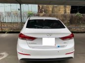 Bán xe Hyundai Elantra 1.6 AT đời 2017, màu trắng chính chủ