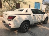 Cần bán Mazda BT 50 2.2L 4x2 AT sản xuất 2017, màu trắng, nhập khẩu 