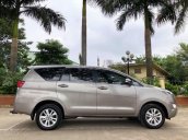 Cần bán xe Toyota Innova 2.0E năm 2018, biển TP, chính chủ từ đầu