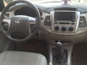 Bán Toyota Innova sản xuất 2015 màu bạc, giá tốt