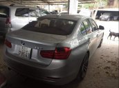 Bán BMW 3 Series 320i sản xuất năm 2014, màu bạc, nhập khẩu nguyên chiếc chính chủ, giá tốt