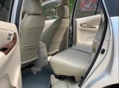 Bán ô tô Toyota Innova V sản xuất năm 2012, màu bạc số tự động