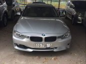 Bán BMW 3 Series 320i sản xuất năm 2014, màu bạc, nhập khẩu nguyên chiếc chính chủ, giá tốt