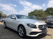 Bán xe Mercedes E250 trắng nội thất đen model 2018, chính hãng, hỗ trợ trả góp ưu đãi - Đủ màu lựa chọn và giao ngay