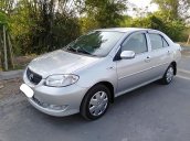 Cần bán Toyota Vios 1.5MT 2005, màu bạc giá cạnh tranh