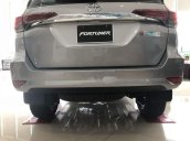 Bán Toyota Fortuner đời 2018, màu bạc, nhập khẩu