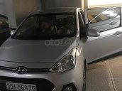 Bán xe Hyundai Grand i10 đời 2015, màu bạc, nhập khẩu  