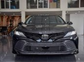 Bán Toyota Camry năm sản xuất 2019, màu đen, nhập từ Thái