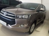 Bán Toyota Innova E đời 2017