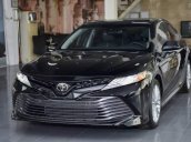 Bán Toyota Camry năm sản xuất 2019, màu đen, nhập từ Thái