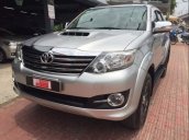 Bán xe Toyota Fortuner G năm 2016, màu bạc